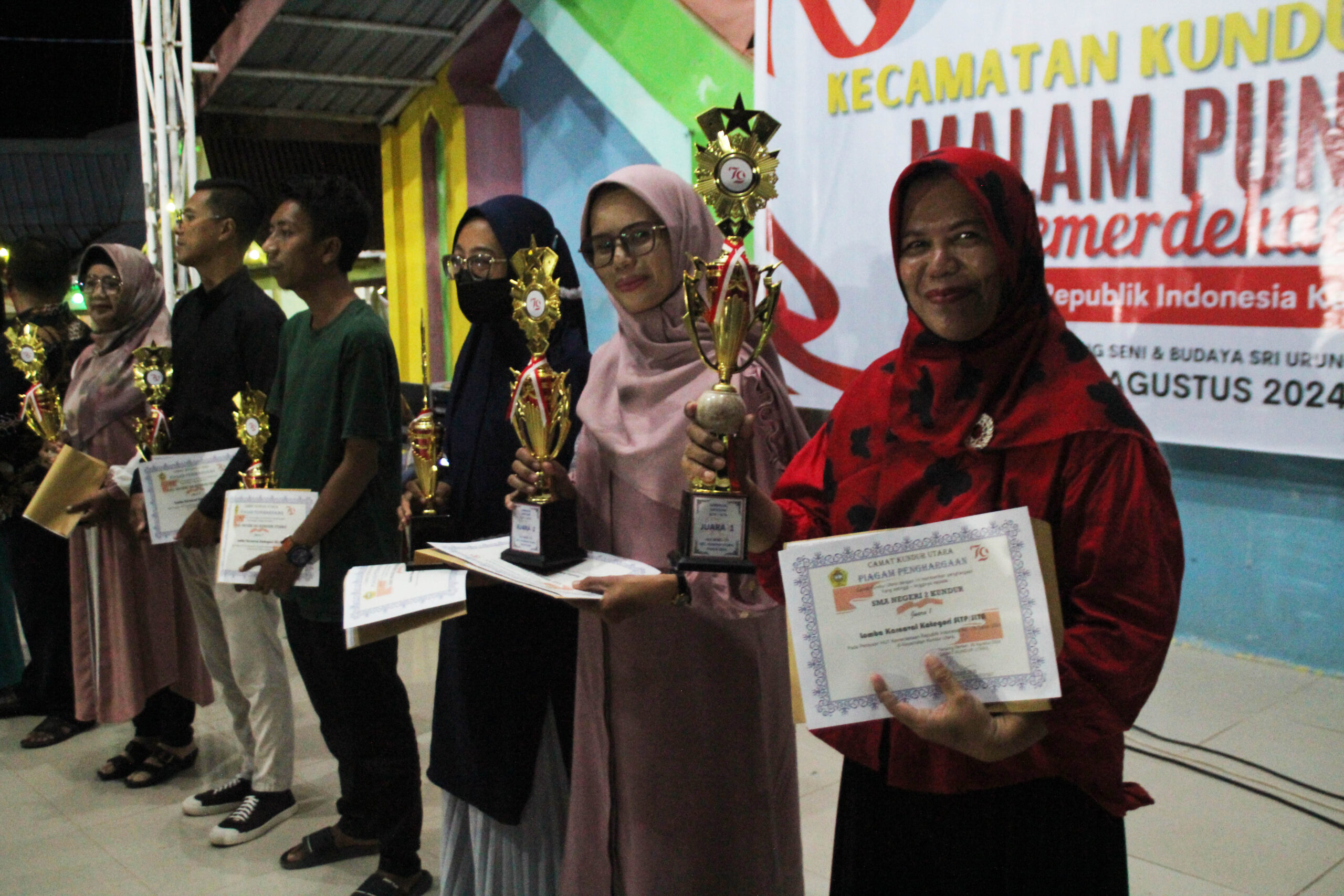 SMAN 2 Kundur Sabet Gelar Juara 1 Karnaval Pembangunan Kundur Utara